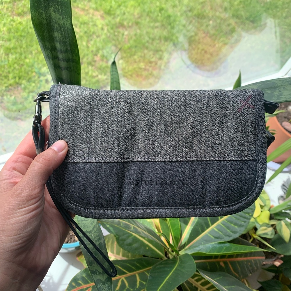 Sherpani Clutch Wallet